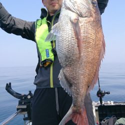 鷹王丸 釣果