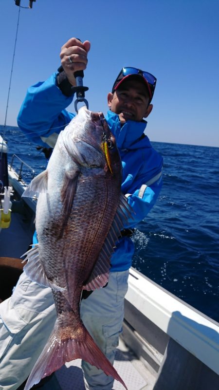 鷹王丸 釣果