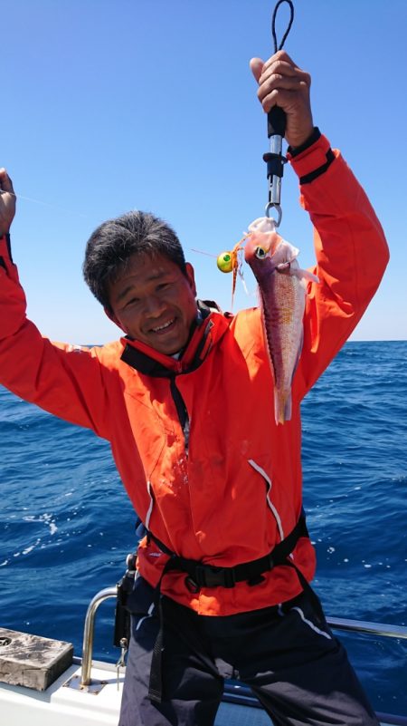 鷹王丸 釣果