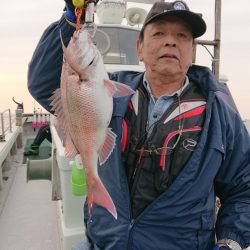 鷹王丸 釣果