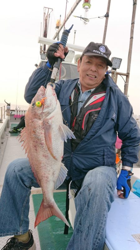 鷹王丸 釣果