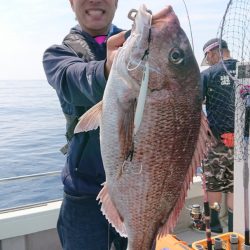 鷹王丸 釣果