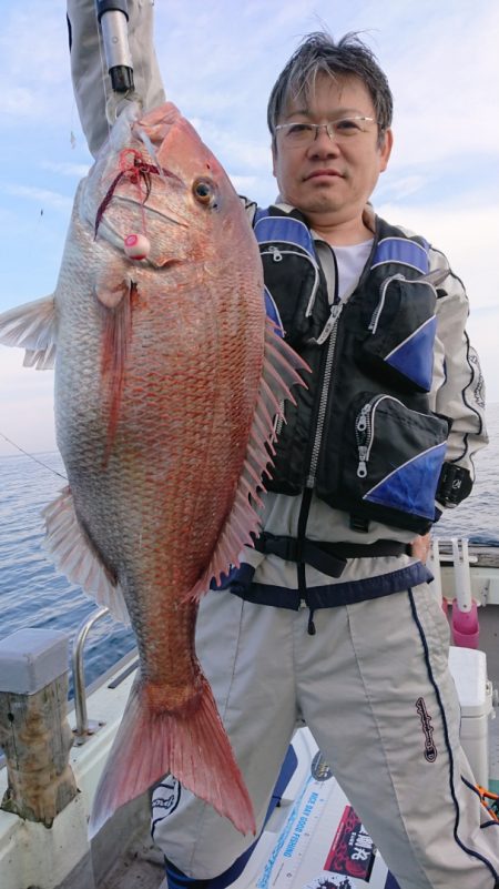 鷹王丸 釣果