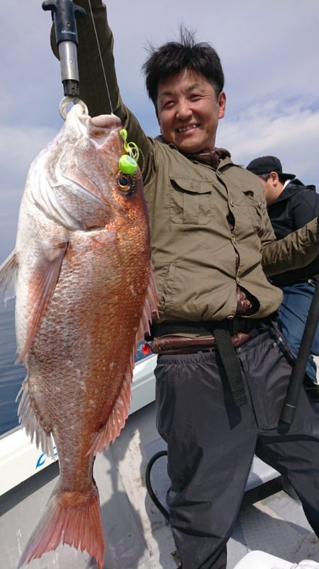 鷹王丸 釣果