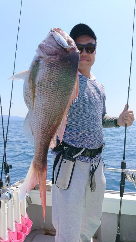 鷹王丸 釣果