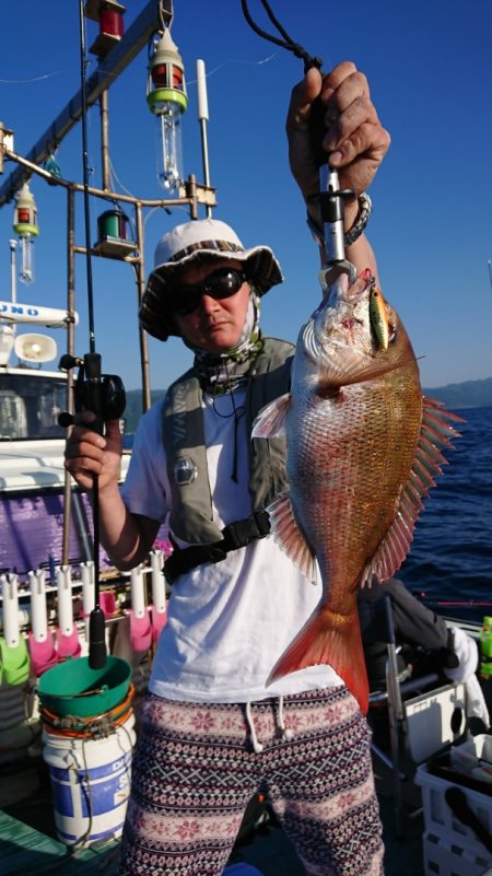 鷹王丸 釣果