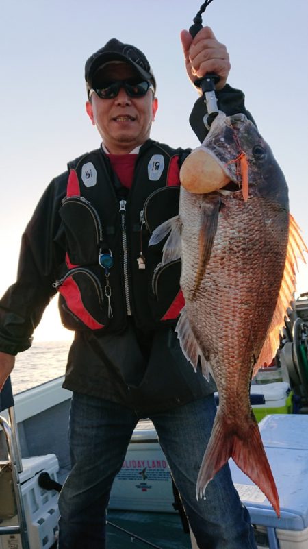 鷹王丸 釣果