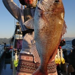 鷹王丸 釣果