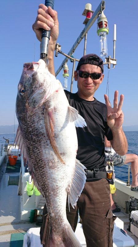 鷹王丸 釣果