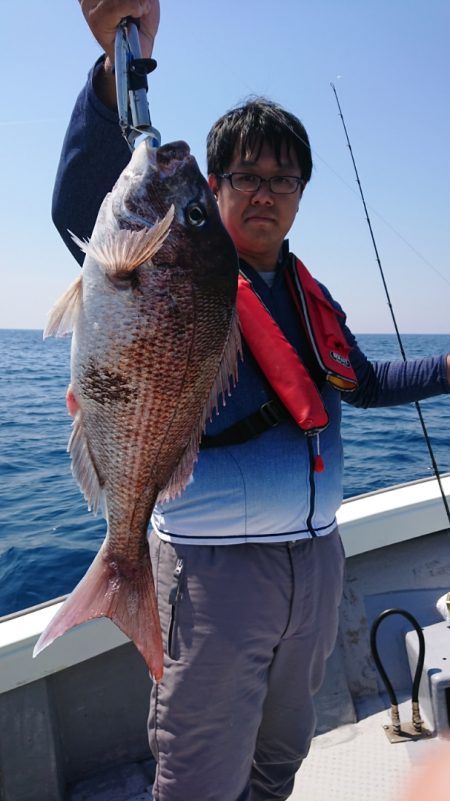 鷹王丸 釣果