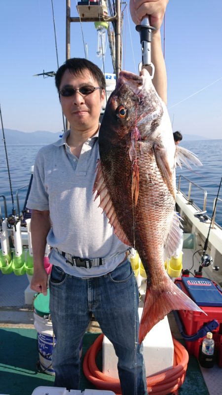 鷹王丸 釣果