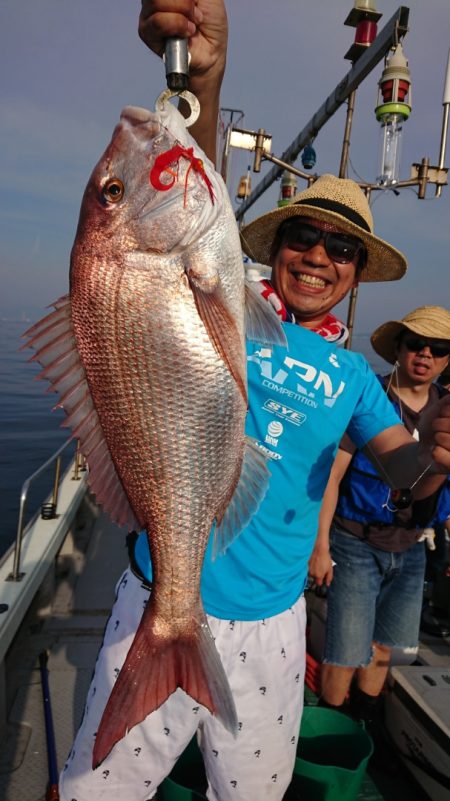 鷹王丸 釣果