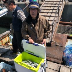 丸万釣船 釣果