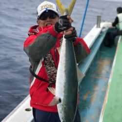 丸万釣船 釣果