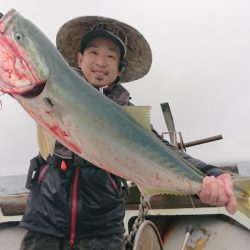 鷹王丸 釣果