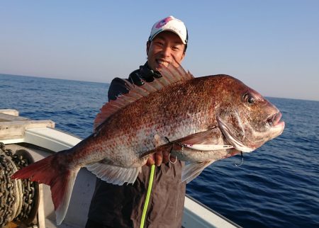 鷹王丸 釣果