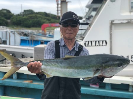 丸万釣船 釣果