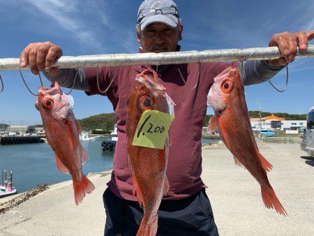 ぽん助丸 釣果