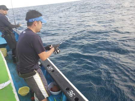 丸万釣船 釣果