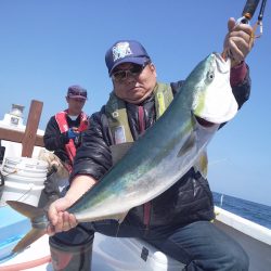 ひな丸 釣果