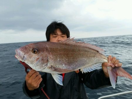 つれ鷹丸 釣果