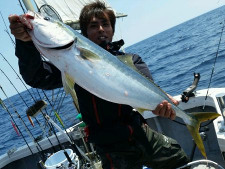 つれ鷹丸 釣果