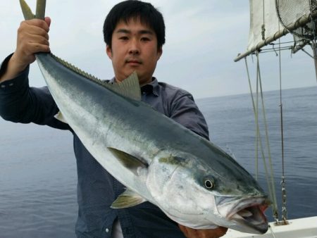 つれ鷹丸 釣果