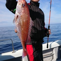 鷹王丸 釣果