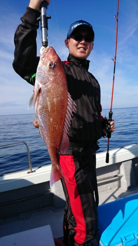 鷹王丸 釣果