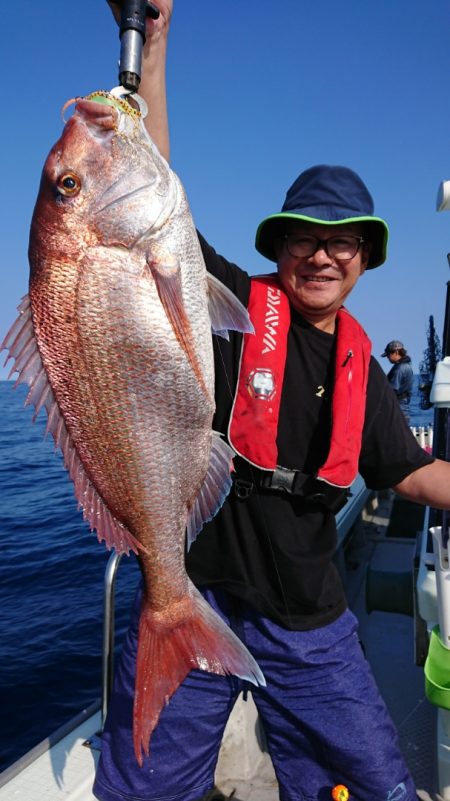 鷹王丸 釣果