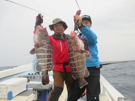 隆星丸 釣果