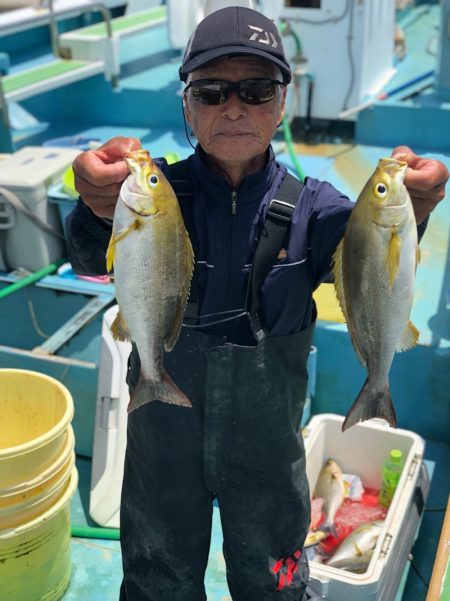 丸万釣船 釣果