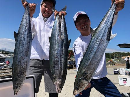 ぽん助丸 釣果