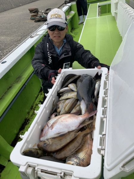 松栄丸 釣果