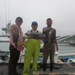 隆星丸 釣果