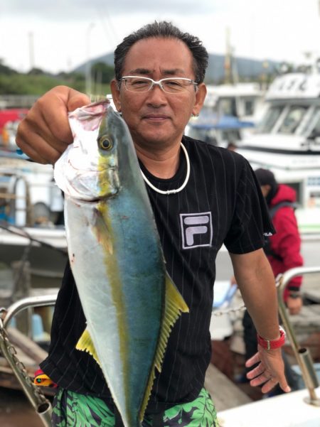 丸万釣船 釣果