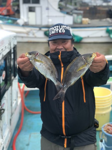 丸万釣船 釣果