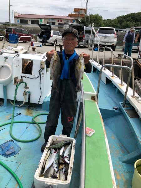 丸万釣船 釣果