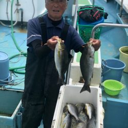 丸万釣船 釣果