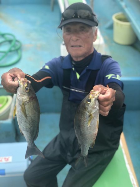 丸万釣船 釣果