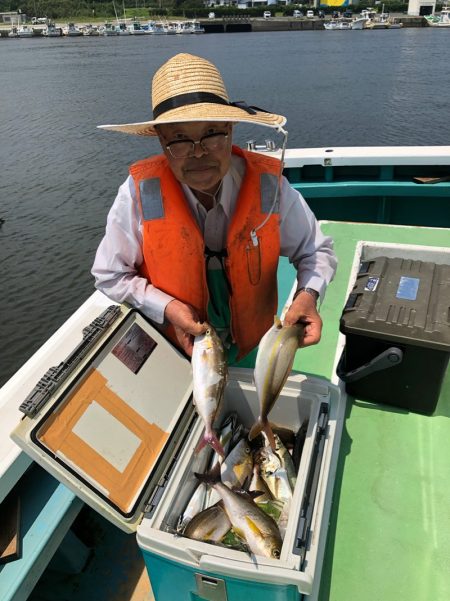 丸万釣船 釣果