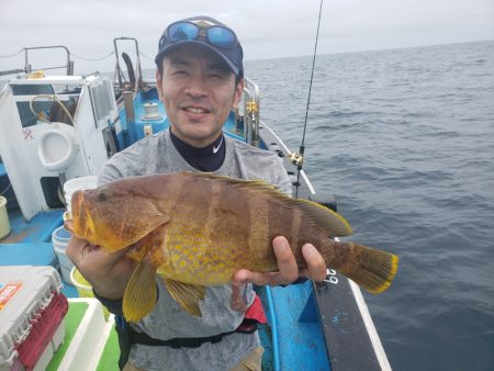 丸万釣船 釣果