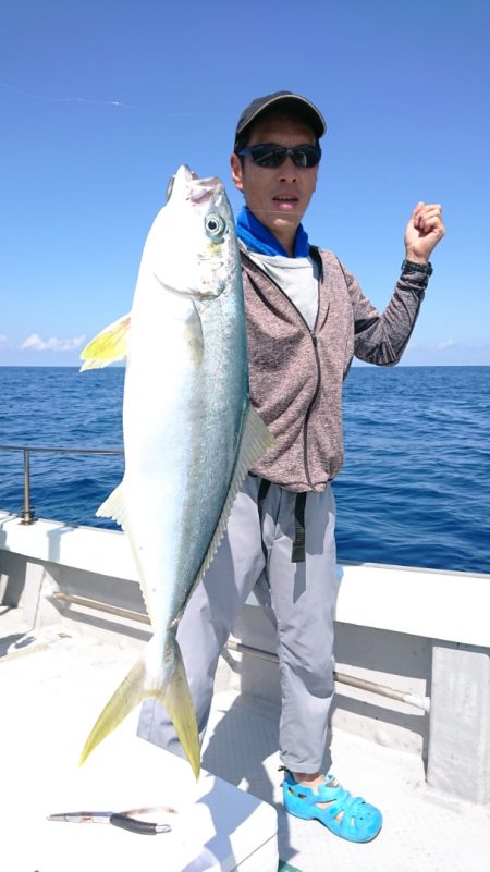 鷹王丸 釣果