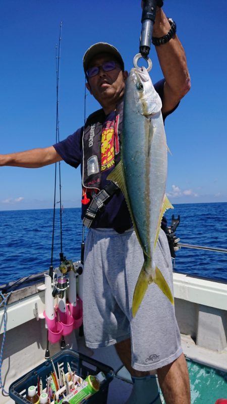 鷹王丸 釣果