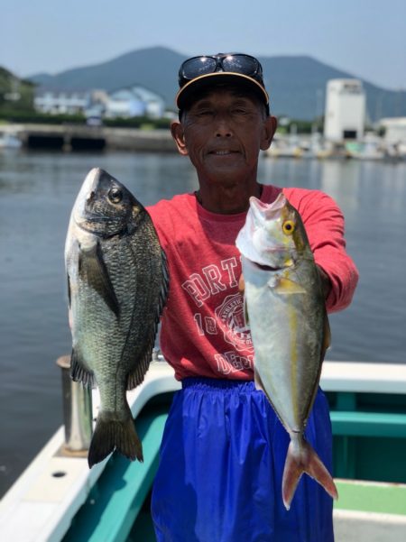 丸万釣船 釣果