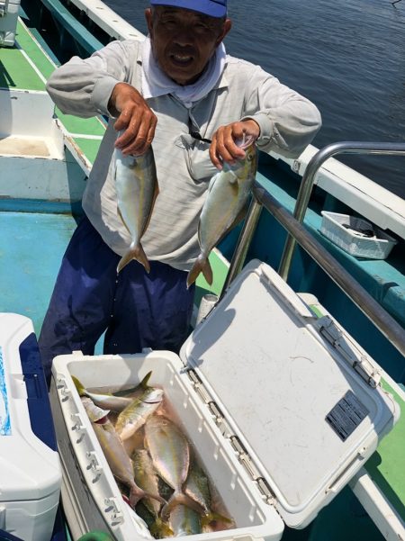 丸万釣船 釣果