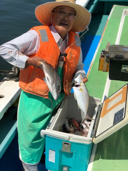 丸万釣船 釣果