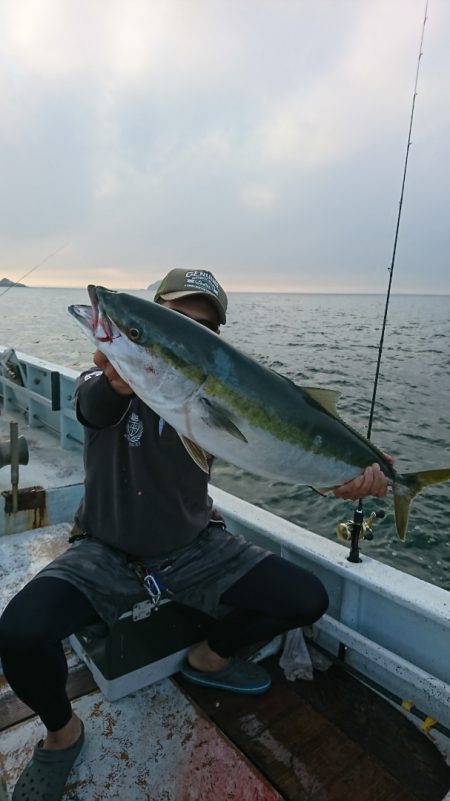 美宝丸 釣果