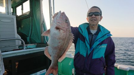 和栄丸 釣果