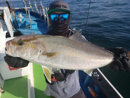 丸万釣船 釣果